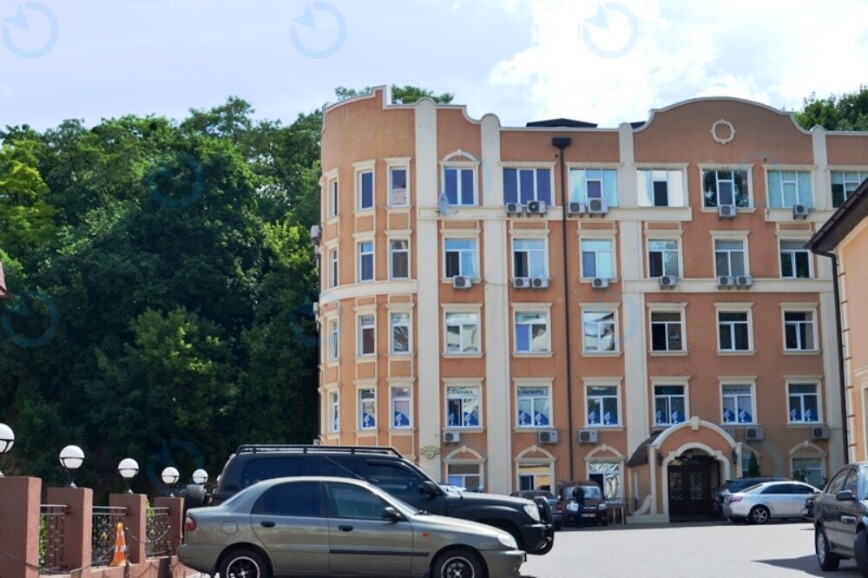 Оренда офісу в БЦ Глибочицька, 40Х, зняти офіс в бізнес центрі ...
