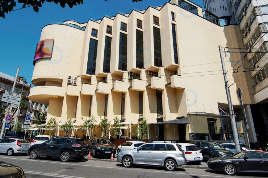 Шота Руставелі, 11