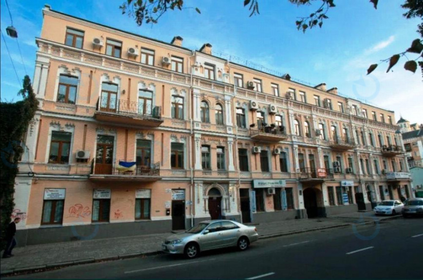 Верхний Вал, 62