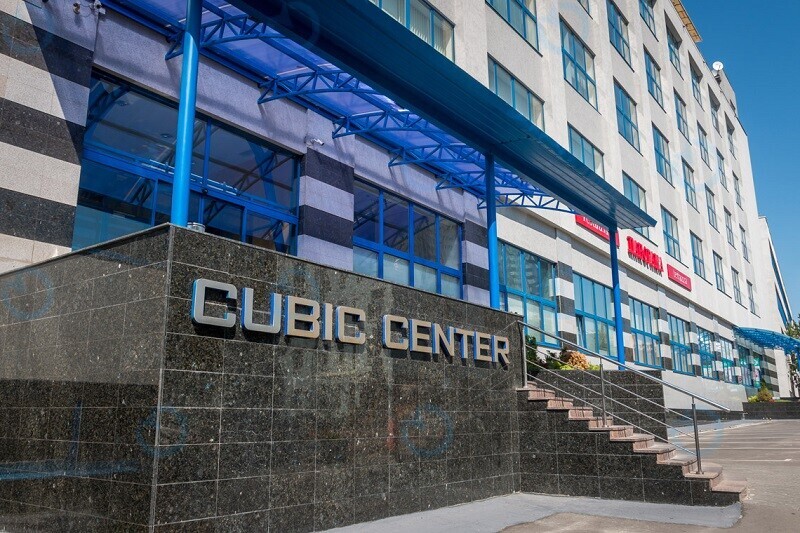 Кубик-центр