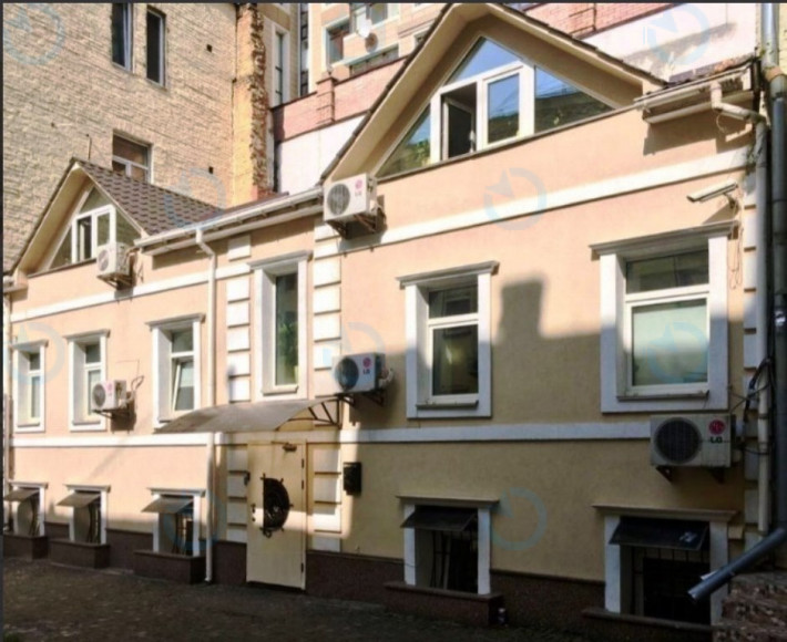 Бессарабська площа, 9/1