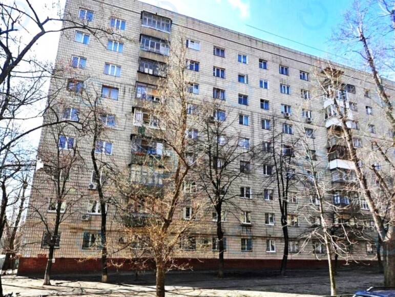 Василия Тютюнника ,56