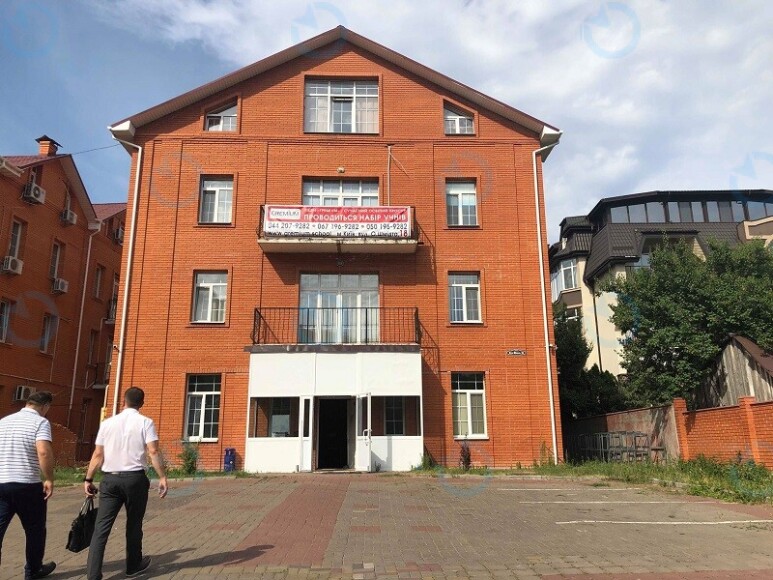 Отто Шмідта, 16