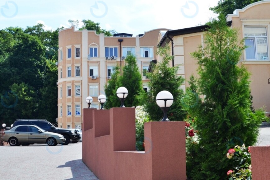 Оренда офісу в БЦ Глибочицька, 40Х, зняти офіс в бізнес центрі ...