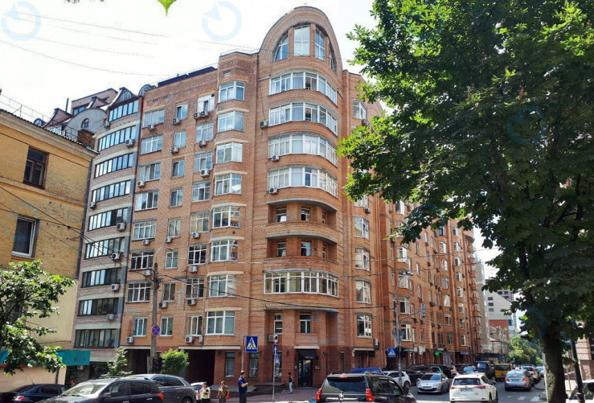 Павлівська, 17