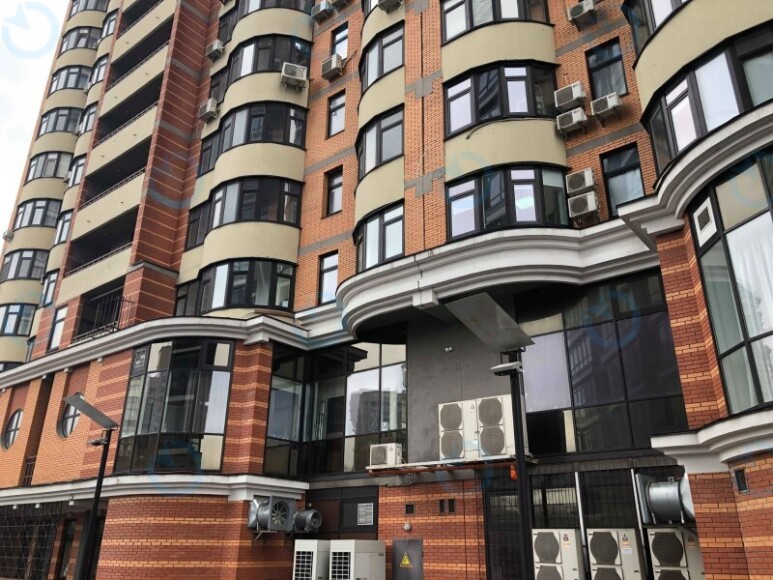 Леси Украинки, 7А