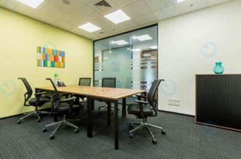 Regus of  IQ Business Center - фото 8