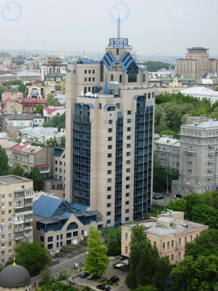 Horizon Office Tower