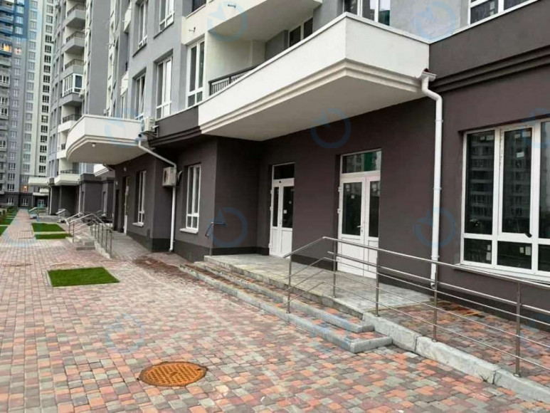 Каховська, 60