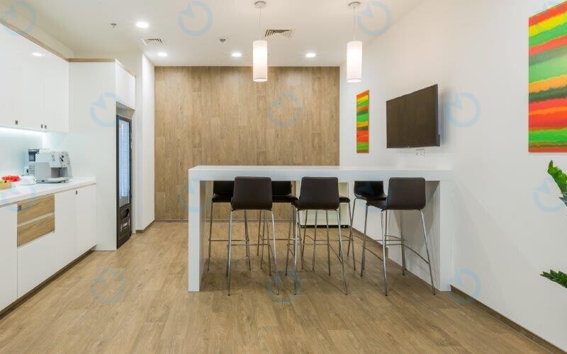 Regus of  IQ Business Center - фото 18