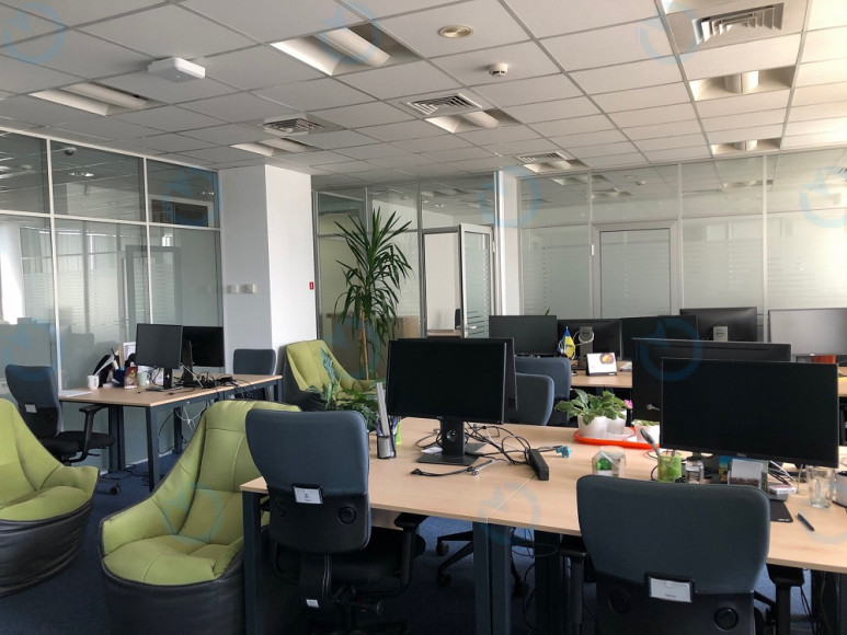 Оренда офісу 450 м.кв 8 поверх Прайм (Prime)