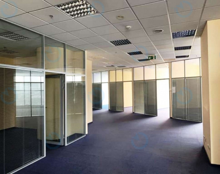 Оренда офісу 400 м.кв 12 поверх Парус