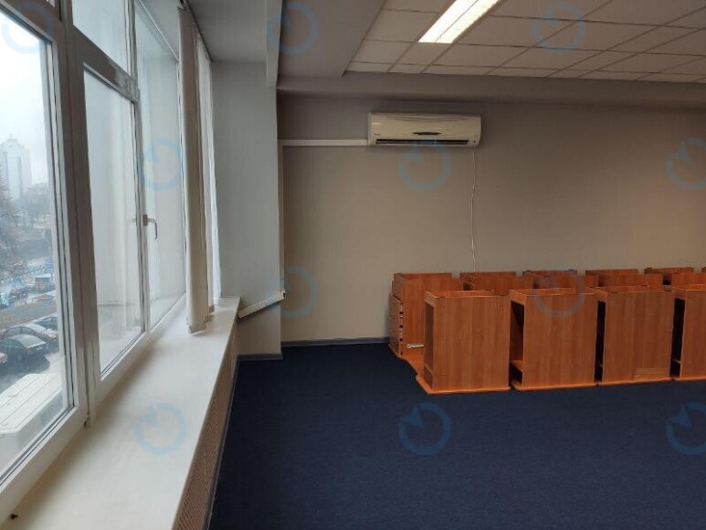 Оренда офісу 489 м.кв 3 поверх Перемоги 57 - фото 31