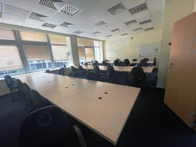 Оренда офісу 207 м.кв 5 поверх Іллінський