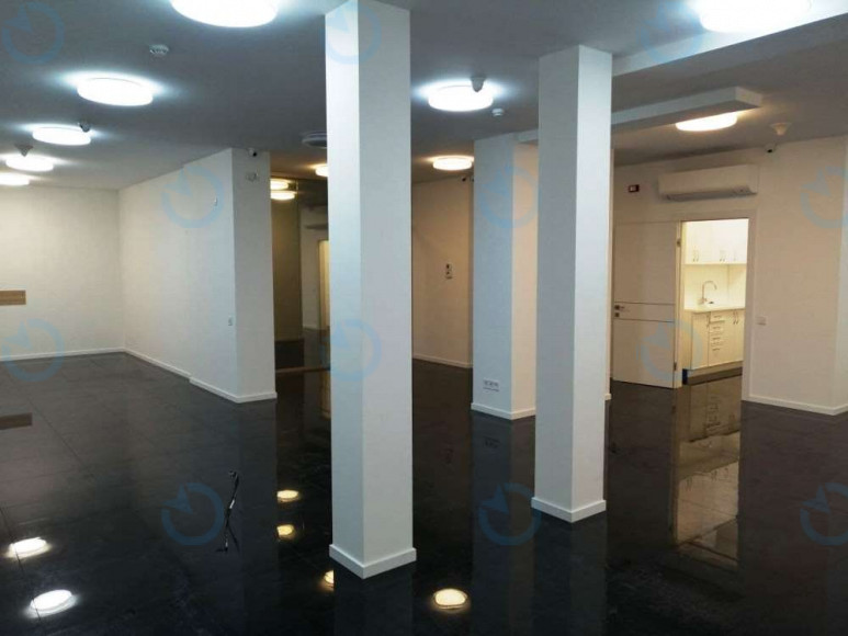 Оренда офісу 140 м.кв 1 поверх Шолуденка , 1А