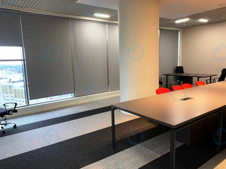 Аренда офиса 208 м.кв 18 этаж Парус