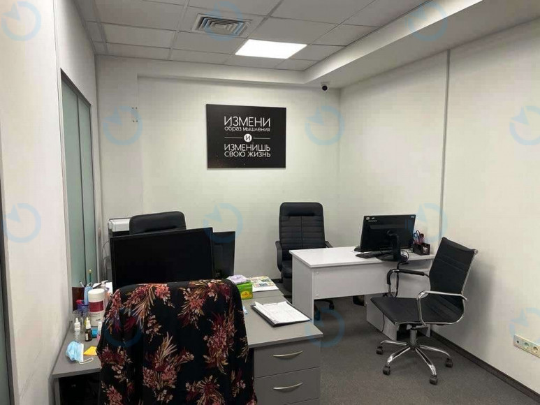 Аренда офиса 240 м.кв 3 этаж DNK