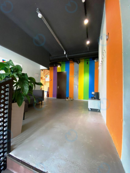 Оренда офісу 401 м.кв 1 поверх ЖК "Оазис"