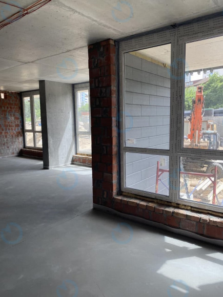 Продажа офиса 64 м.кв 1 этаж West House