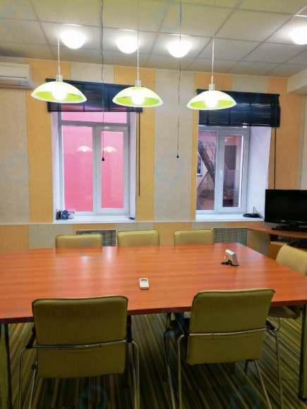 Оренда офісу 192 м.кв 2 поверх Ігорівська 1/8 - фото 4