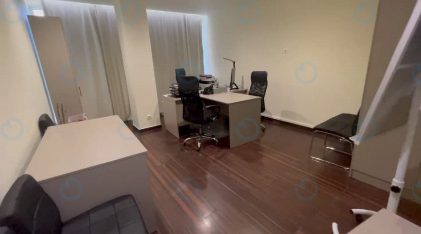 Продаж офісу 395 м.кв 3 поверх Tsarsky (Царський)