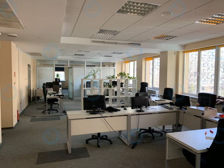 Аренда офиса 537 м.кв 4 этаж Карат