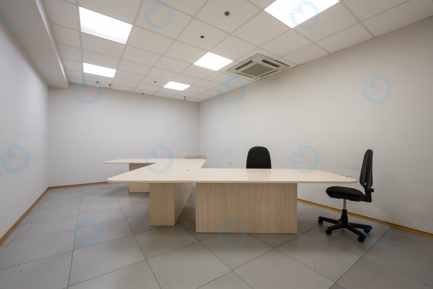 Аренда офиса 840 м.кв 3 этаж Бандеры 26 - фото 8