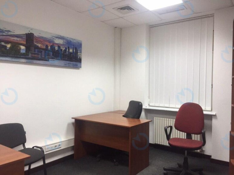 Оренда офісу 50 м.кв 1 поверх Володимирська, 77-А