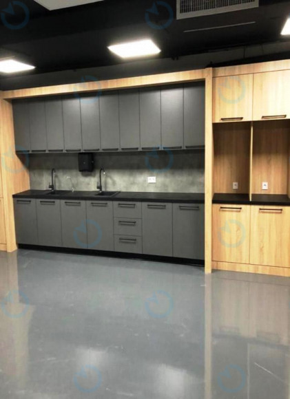 Оренда офісу 1800 м.кв 1-5 поверх Інститутська, 12А