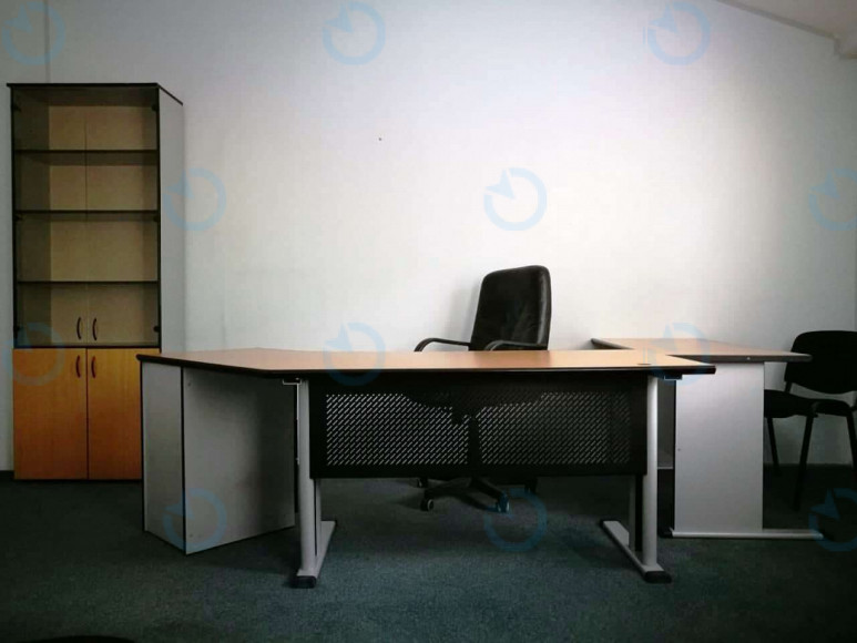 Оренда офісу 24 м.кв 3 поверх Трін