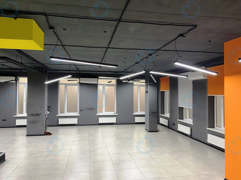 Оренда офісу 260 м.кв 8 поверх BIZON