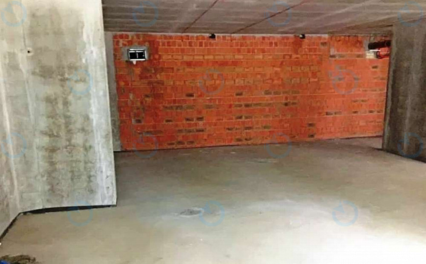 Продаж офісу 300 м.кв 1 поверх Шолуденка , 1А