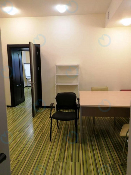 Оренда офісу 192 м.кв 2 поверх Ігорівська 1/8 - фото 2