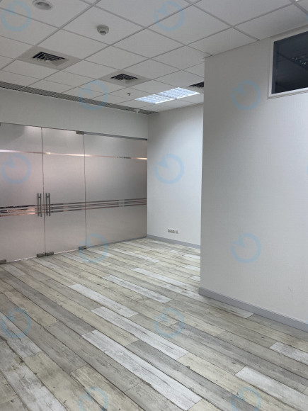 Аренда офиса 60 м.кв 1 этаж Леонардо (II очередь) - фото 5