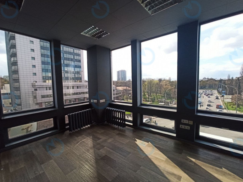 Оренда офісу 146 м.кв 4 поверх НЕСТ