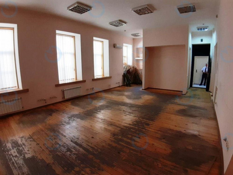 Оренда офісу 87 м.кв 3 поверх Франка 34/33 - фото 2