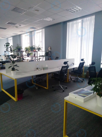 Оренда офісу 1014 м.кв 3 поверх Horizon Park