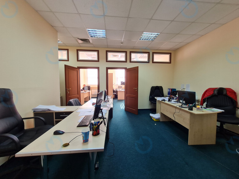 Оренда офісу 51 м.кв 2 поверх Валмі