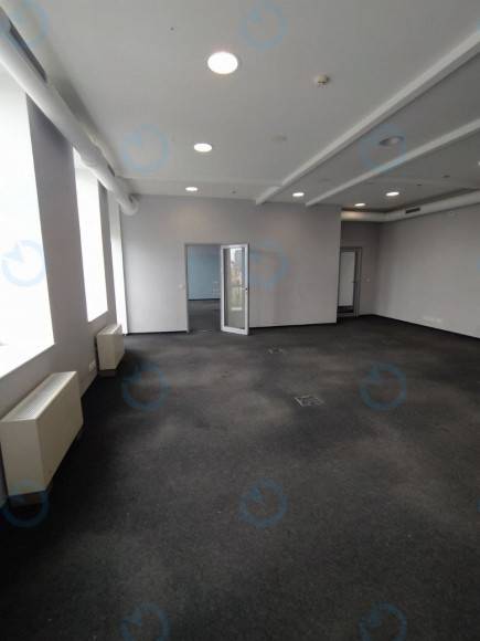 Аренда офиса 255 м.кв 4 этаж Льва Толстого, 3