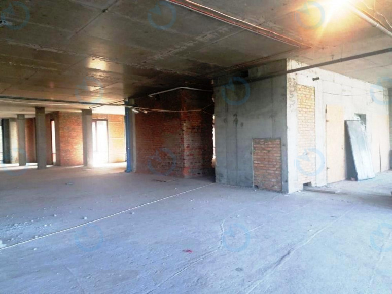 Оренда офісу 1260 м.кв 4 поверх Rich Port