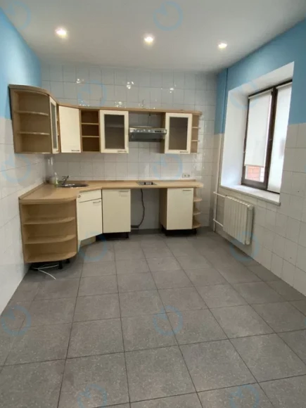 Аренда офиса 309 м.кв 2 этаж Дегтяревская, 33Б - фото 4