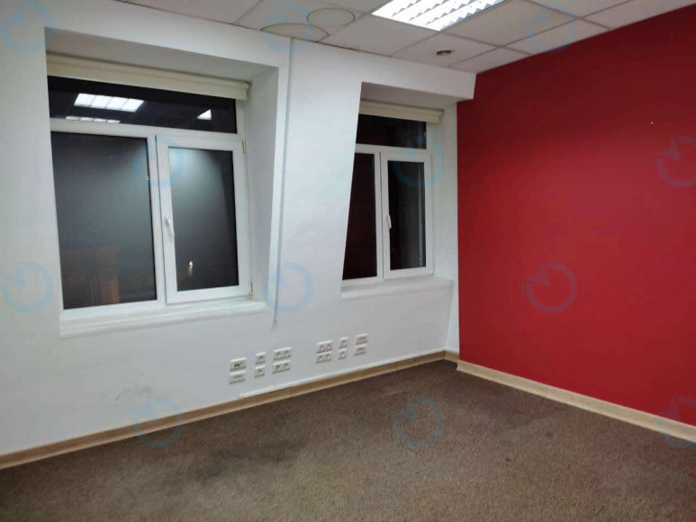 Оренда офісу 450 м.кв 4 поверх Сагайдачний