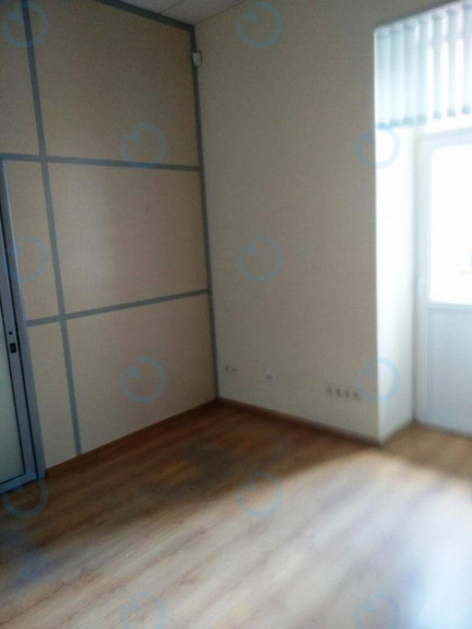 Продаж офісу 138 м.кв 2 поверх Ярославів Вал, 38