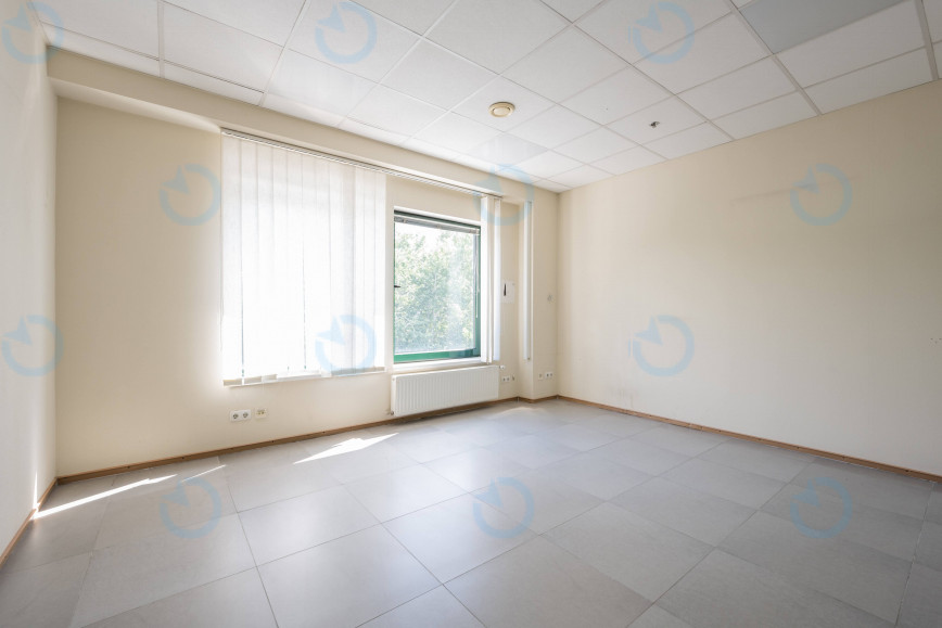 Аренда офиса 840 м.кв 3 этаж Бандеры 26 - фото 5