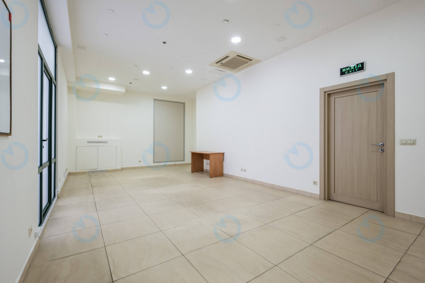 Оренда офісу 255 м.кв 2 поверх Бандери, 26 - фото 7