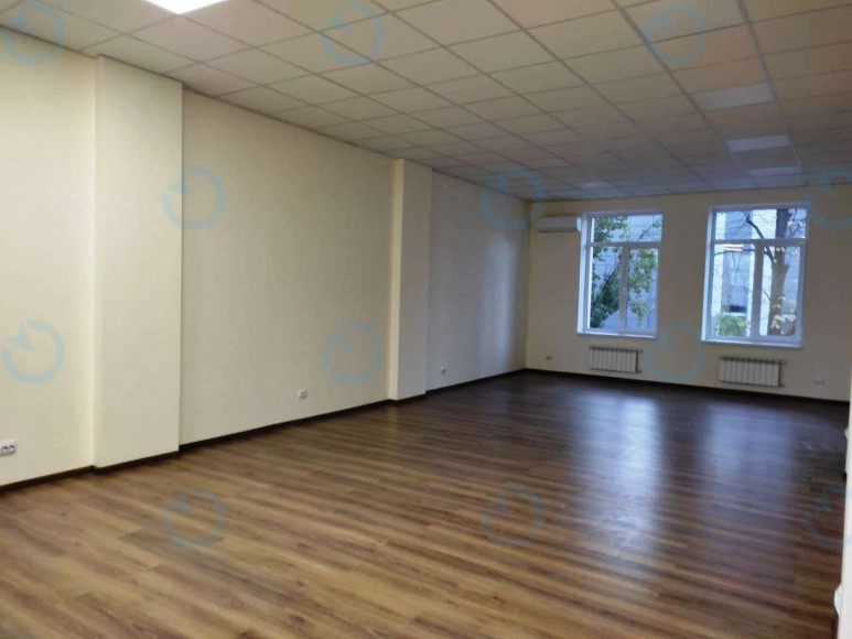 Оренда офісу 196 м.кв 2 поверх Глибочицька, 40Р