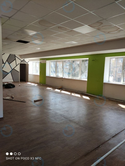 Аренда офиса 218 м.кв 3 этаж Гетьмана 10/37