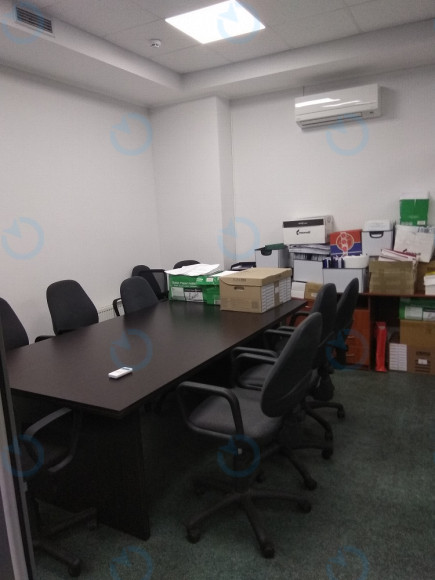 Аренда офиса 97 м.кв 1 этаж Берегиня