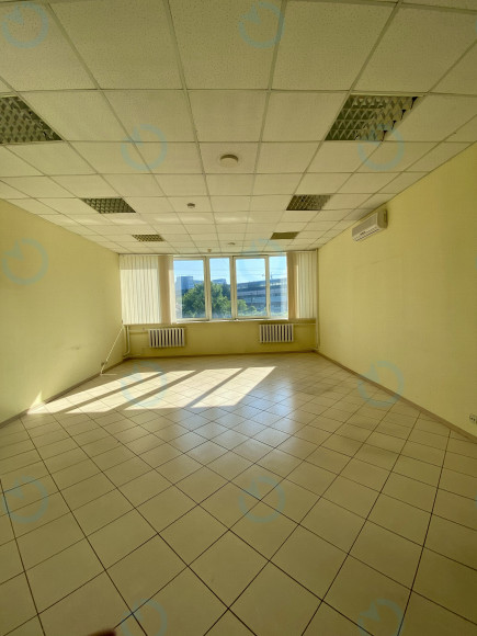 Оренда офісу 52 м.кв 1 поверх Кронос