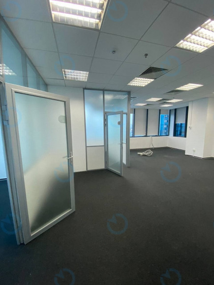 Оренда офісу 166 м.кв 18 поверх 101 TOWER